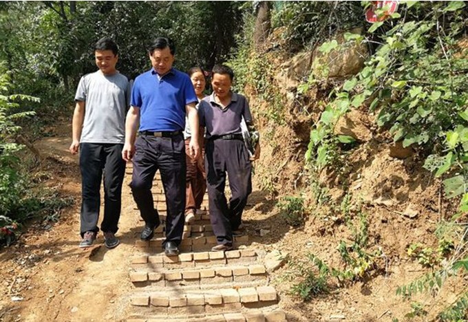 未标题-2.jpg 未标题-2.jpg